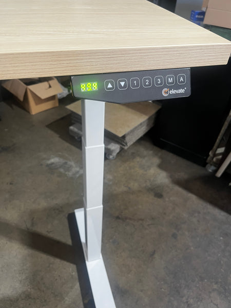 Sit Stand Desk Oak | Electric Desk | SLIGHTLY USED