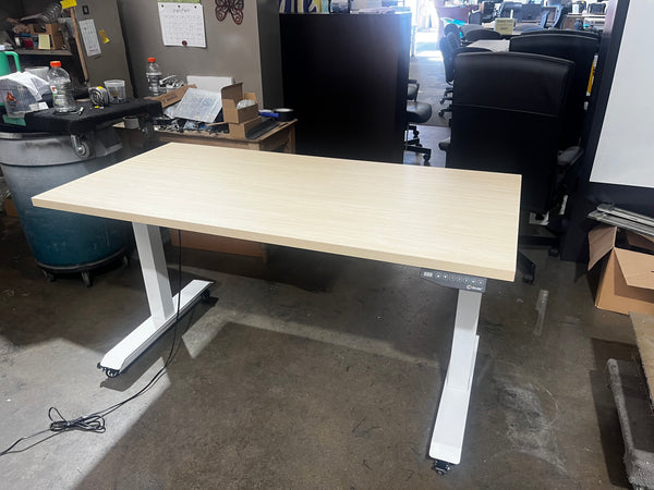 Sit Stand Desk Oak | Electric Desk | SLIGHTLY USED