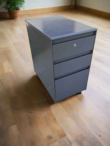 Steelcase Mobile Pedestal Grotto