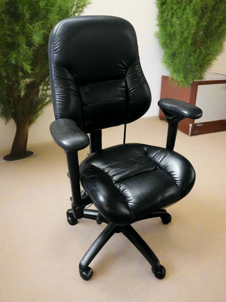 NEW Black Leather Bodybilt