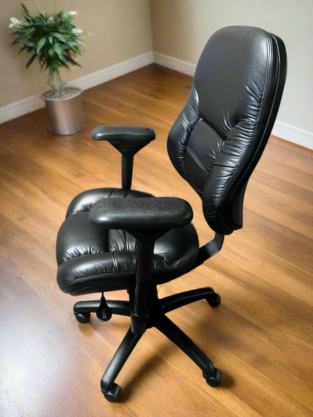 NEW Black Leather Bodybilt