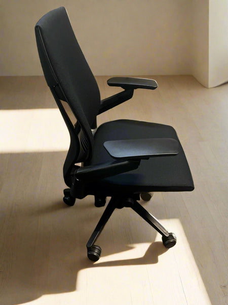 Steelcase Gesture Office Chair- Like New
