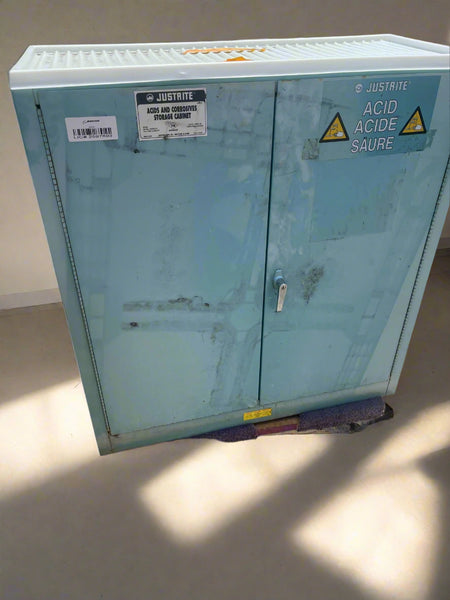 Fire proof storage cabinet