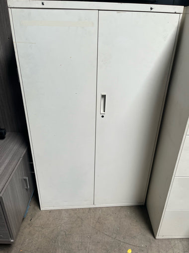 Storage cabinet