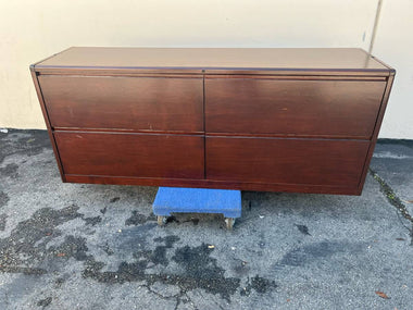 Credenza/storage cabinet