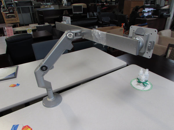 Humanscale M-8 Dual Monitor Stands - Clamp