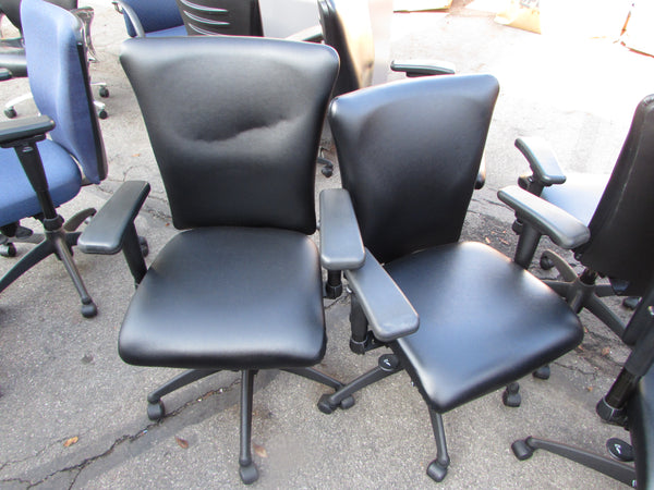 Black Vinyl Ergonomic Desk/Task Chairs