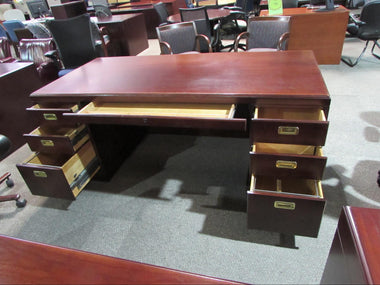 Benedetti Large Executive Desk